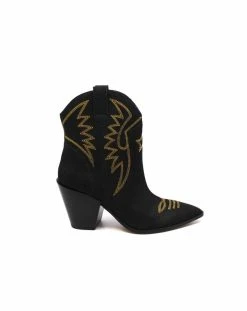 Dolce Vita Ginni Boot in Black for women -Dolce Vita store cc052bee9a3d437b9ba9b2e79478bb69 a8de5ebf 34e2 49cf a7c5 10b97bb0228b 1080x