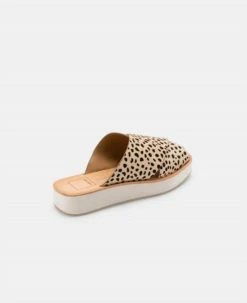 Dolce Vita Women'S Capri Sandal in Leopard 7 Dolce Vita Women'S Capri Sandal in Leopard -Dolce Vita store d0791c43dce0499da3e46532174b8704 301f7f83 23d7 4a7a bf1c 7d7a3a5ef1f8 1080x